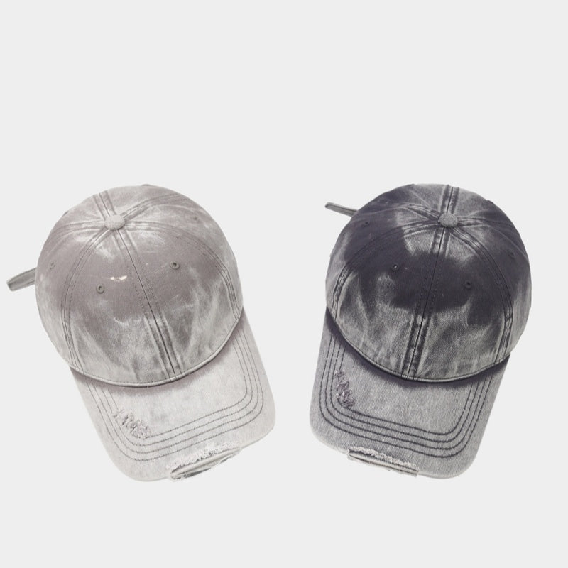 Vieille casquette de baseball en Denim
