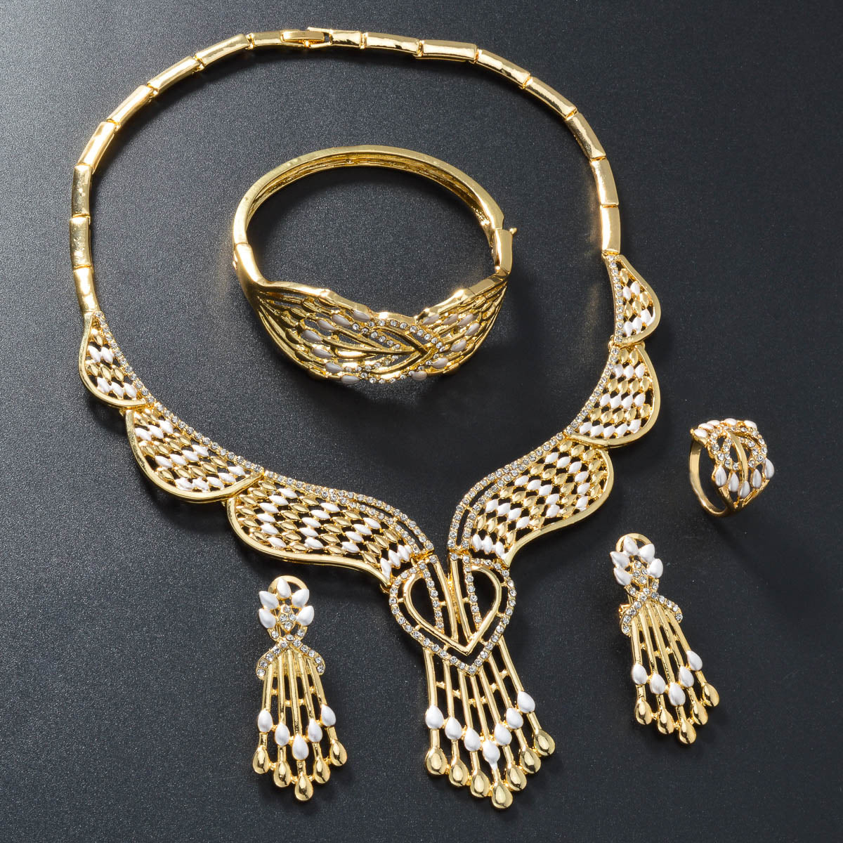 Bijoux exagérés de style européen et américain