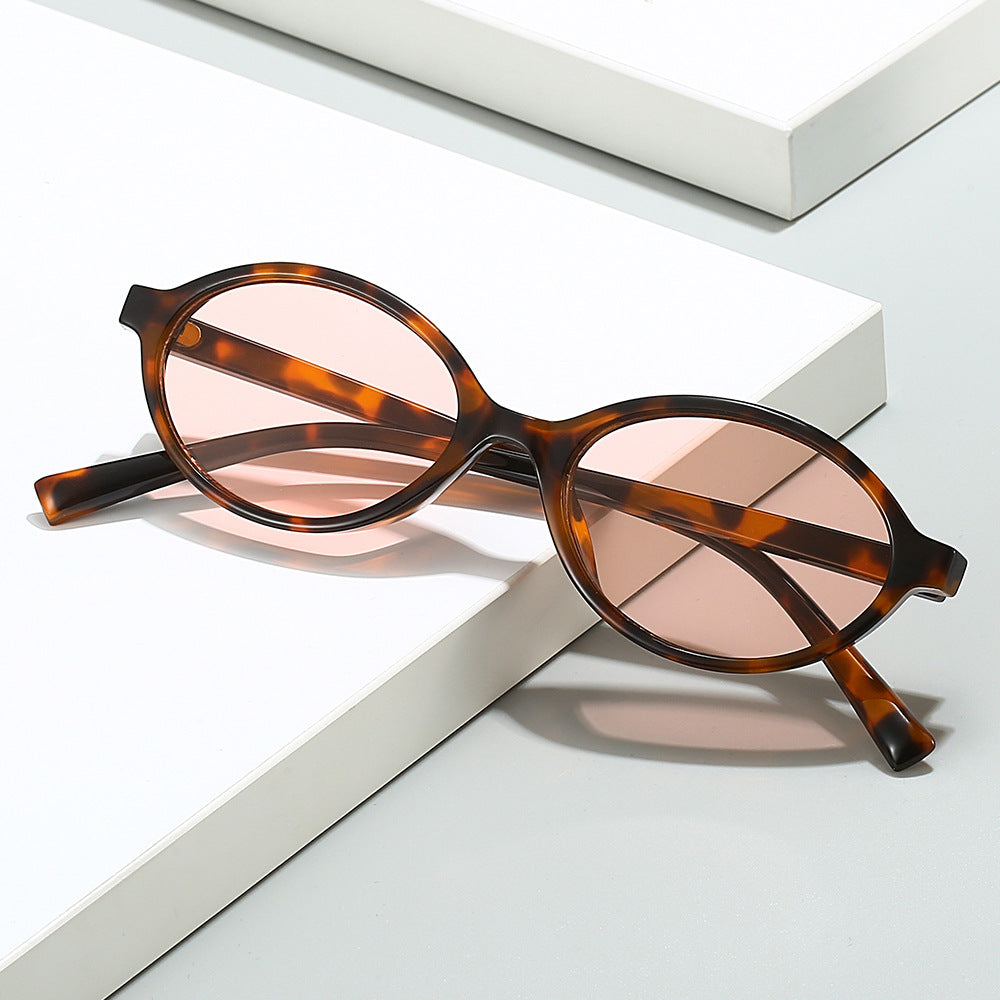Lunettes de soleil qui cachent de la combinaison de soleil Un look naturel et sont polyvalentes