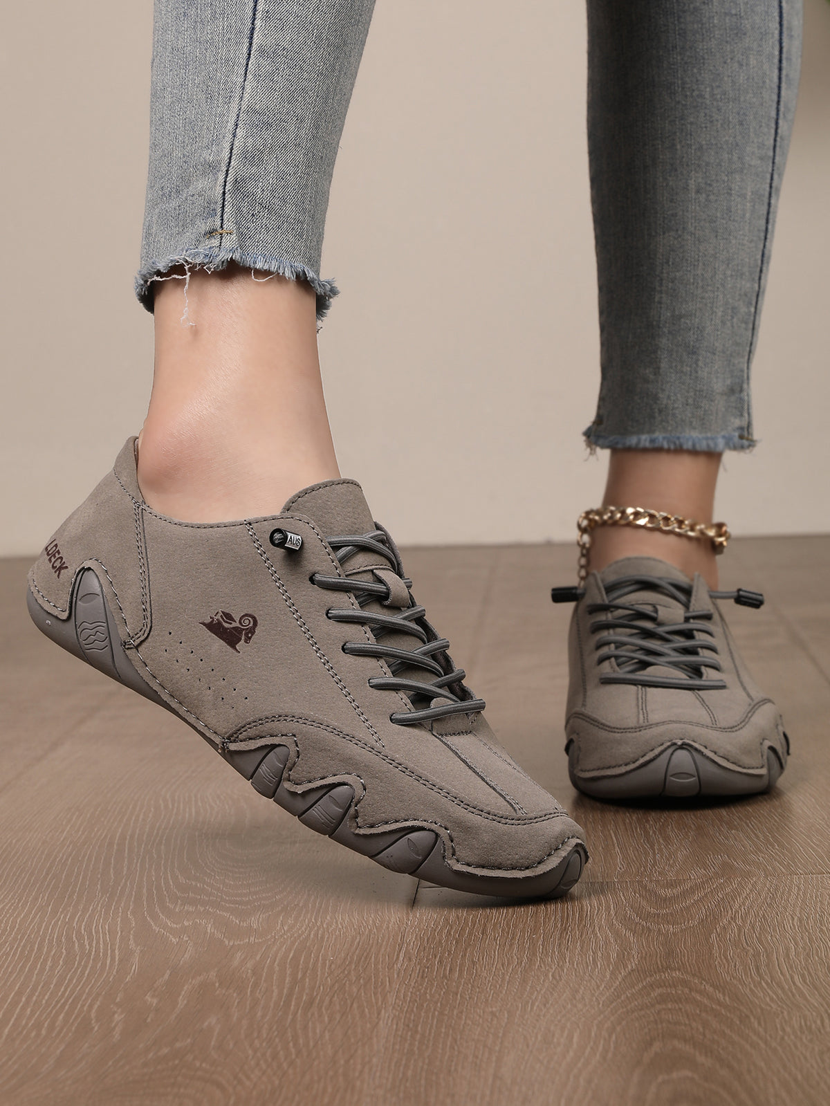 Chaussures antidérapantes en cuir pour femmes