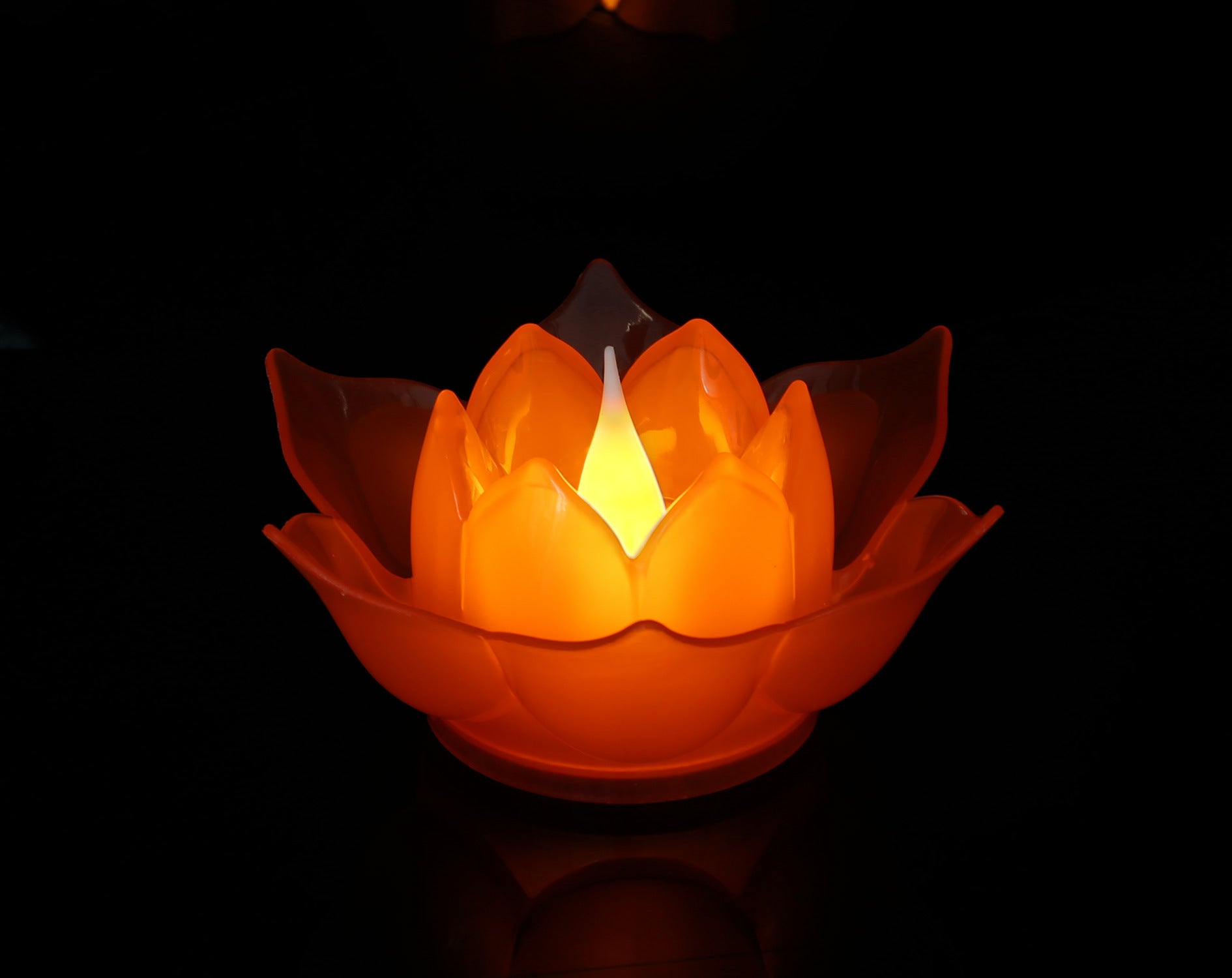 Plastique électronique Big Lotus avec lampe à batterie