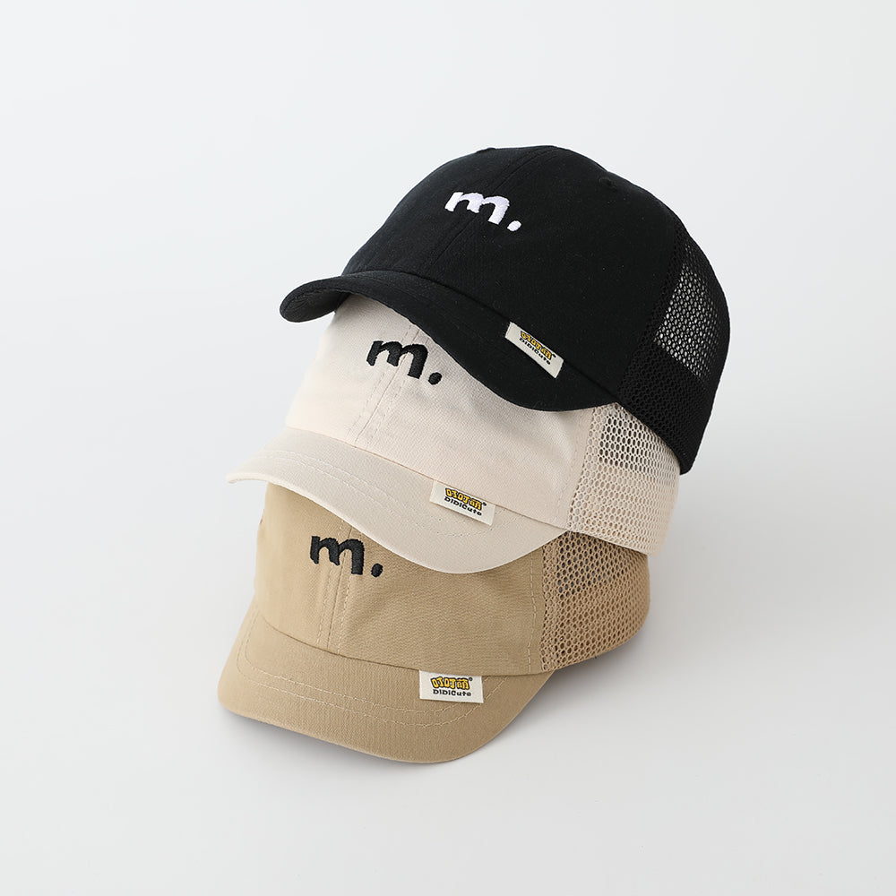Garçon et fille bébé côté Mesh respirant lettre mignon brodé Casquette de baseball pour le printemps et