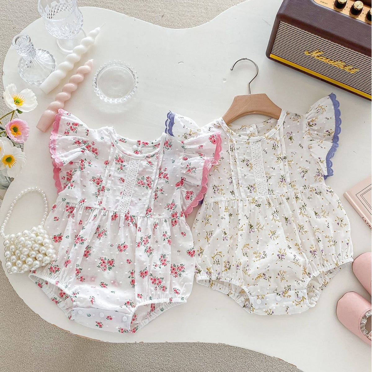 Les Rompers de coton Skypurl d'un mois de bébé fille