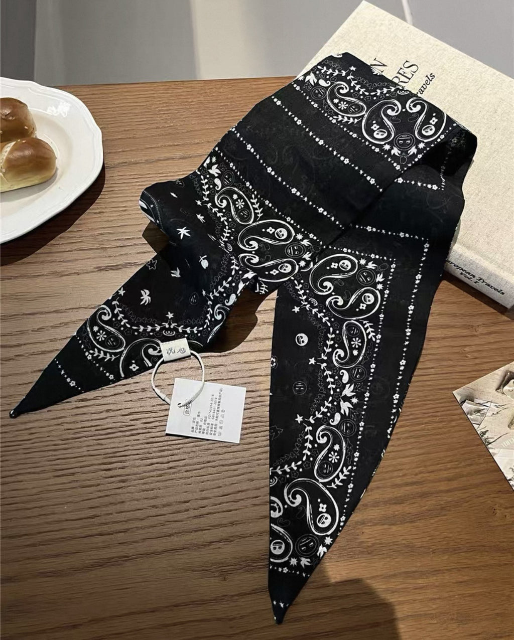 Écharpe de cou de style vintage chic polyvalente