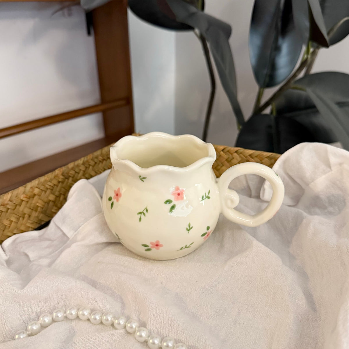 Coupe en céramique irrégulière et Saucer