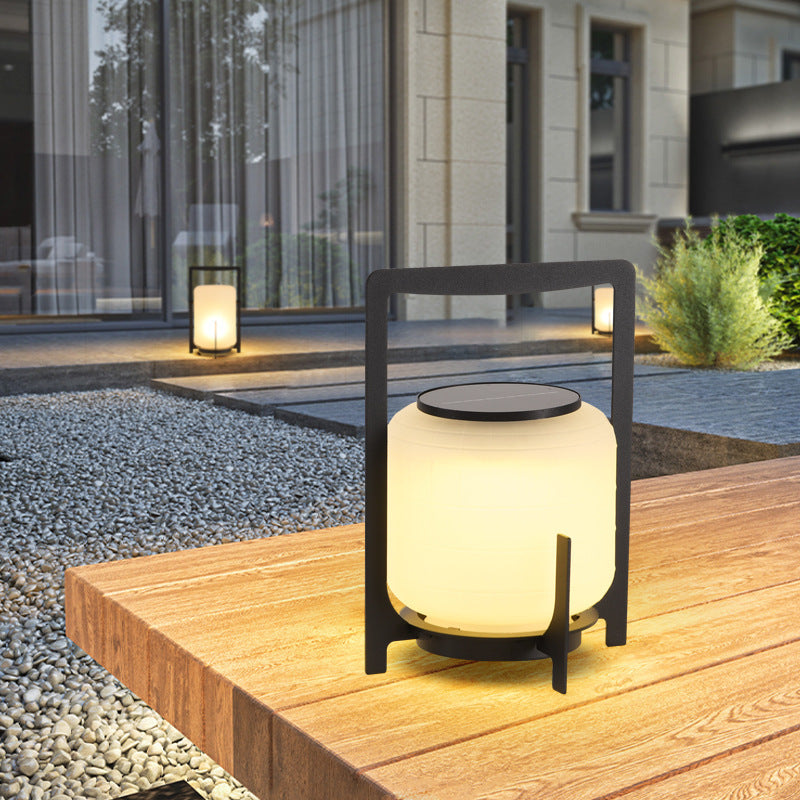 Simple Solar-Powered Landscape Decorative Courtyard Light