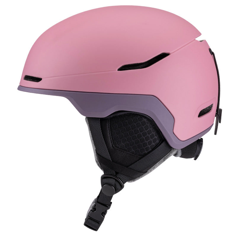 Design en une seule pièce avec lunettes et casque