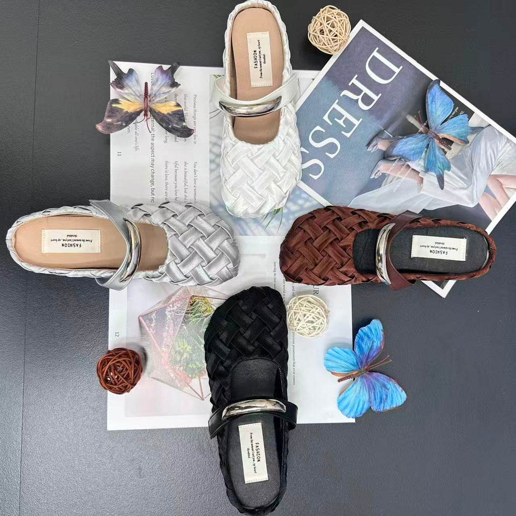 Les femmes Minimalist Luxury Hand-Woven Satin Slide Mules Matching Daily