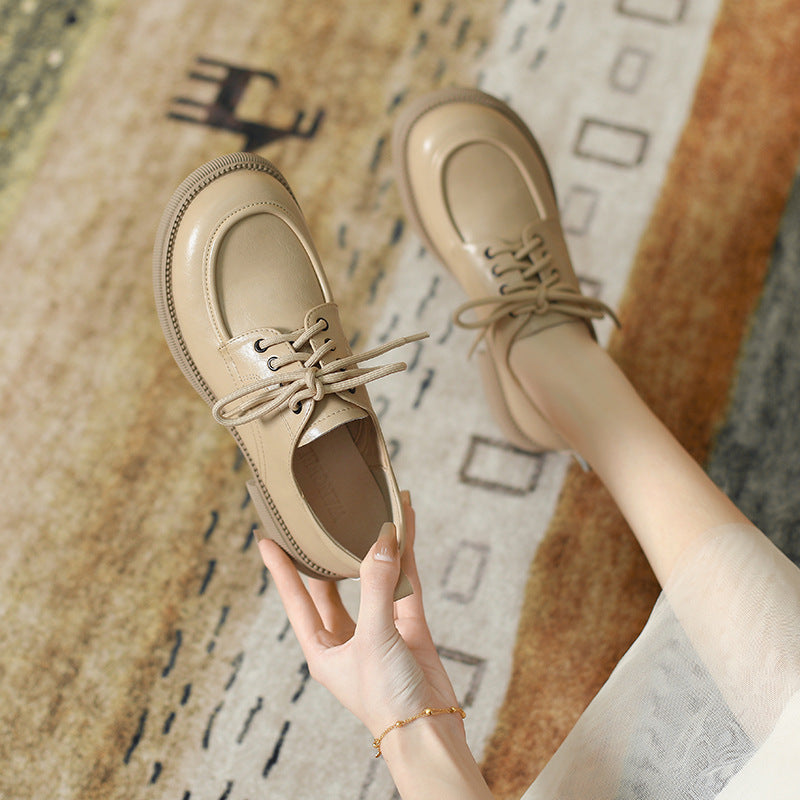 Chaussures polyvalentes en cuir souple de style britannique pour femmes
