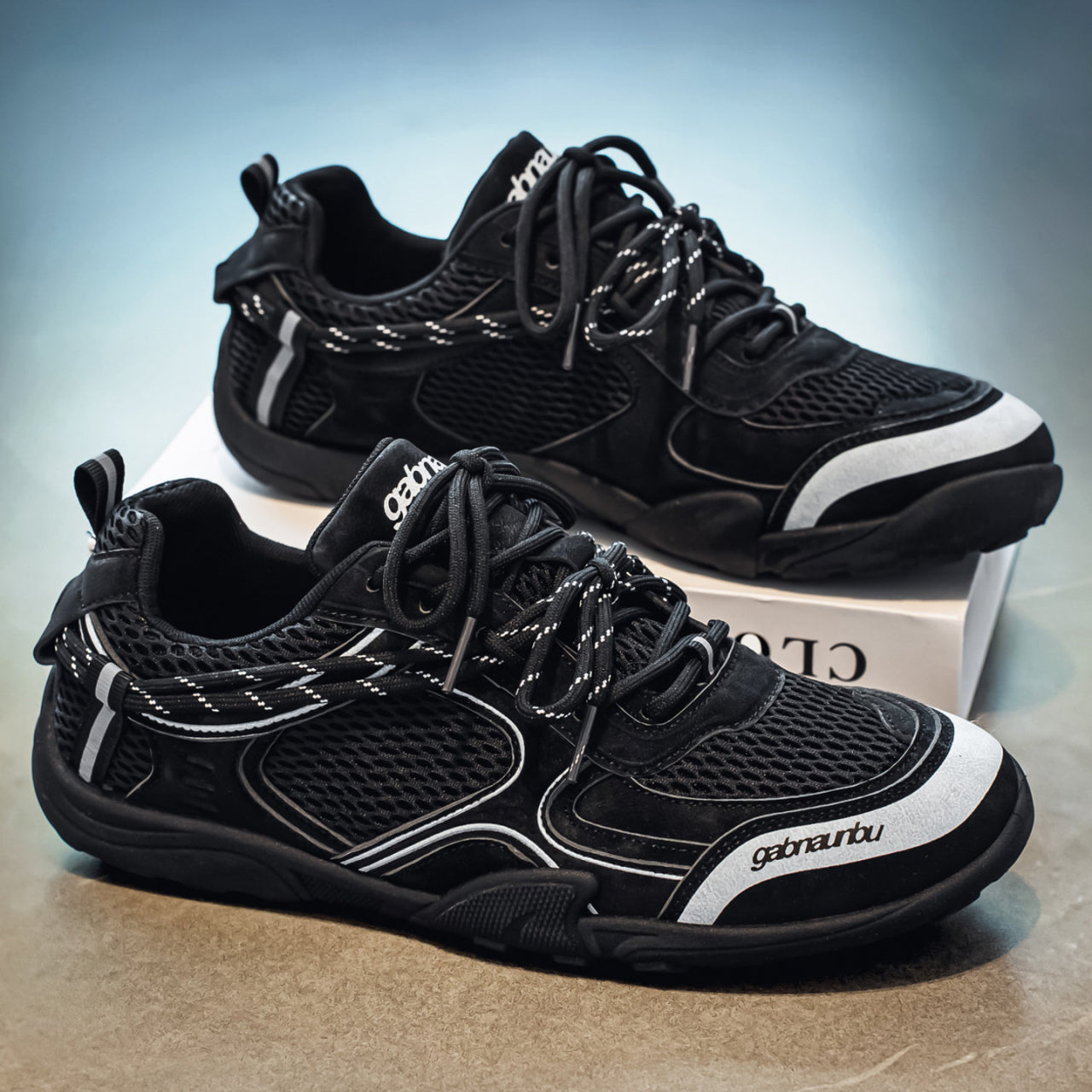 Breathable Mesh Upturned Toe Trainers allemands