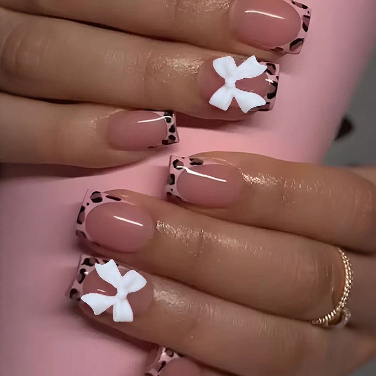 Portable courte Leopard-print Contraste couleur Bow Fake Nails Tip-style