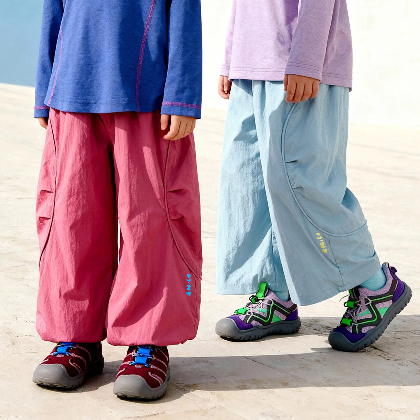 Pantalons à crampons de couleur solide pour enfants