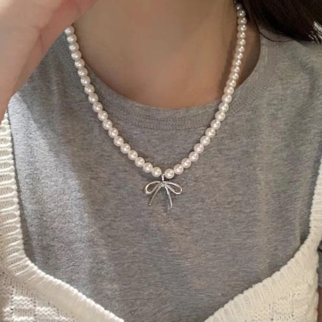 Femmes Mode Faux Perle Collier Chaîne Niche Design de luxe Élégant collier de sweater pour