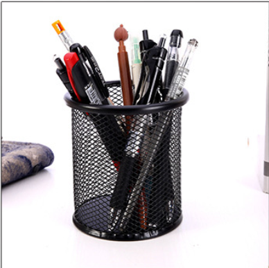 Porte stylo creux en métal grille-ronde-noir-un pack