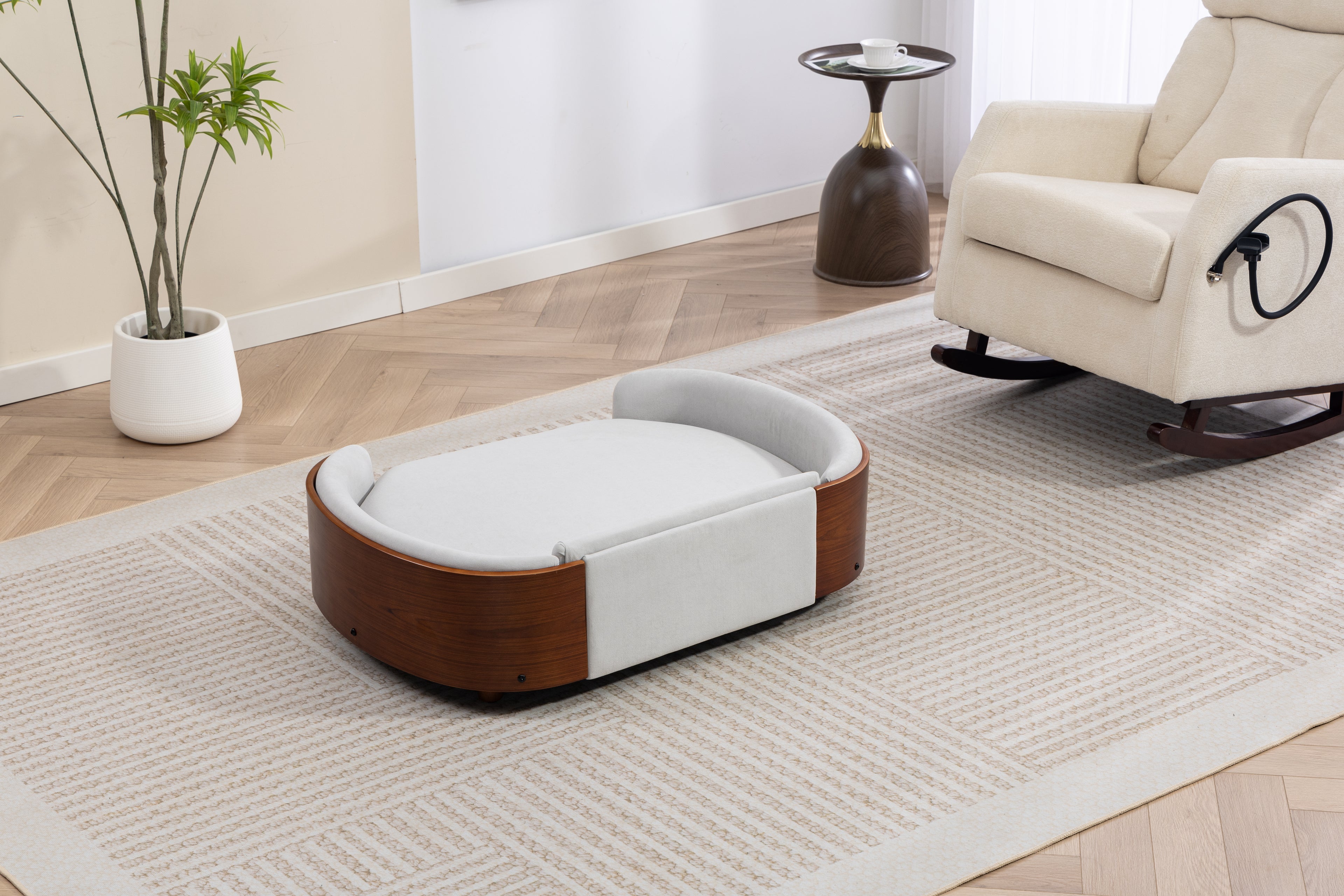Style scandinave Lit de chien élevé Sofa Pet avec pieds en bois massif et noyer Bent Wood Bac