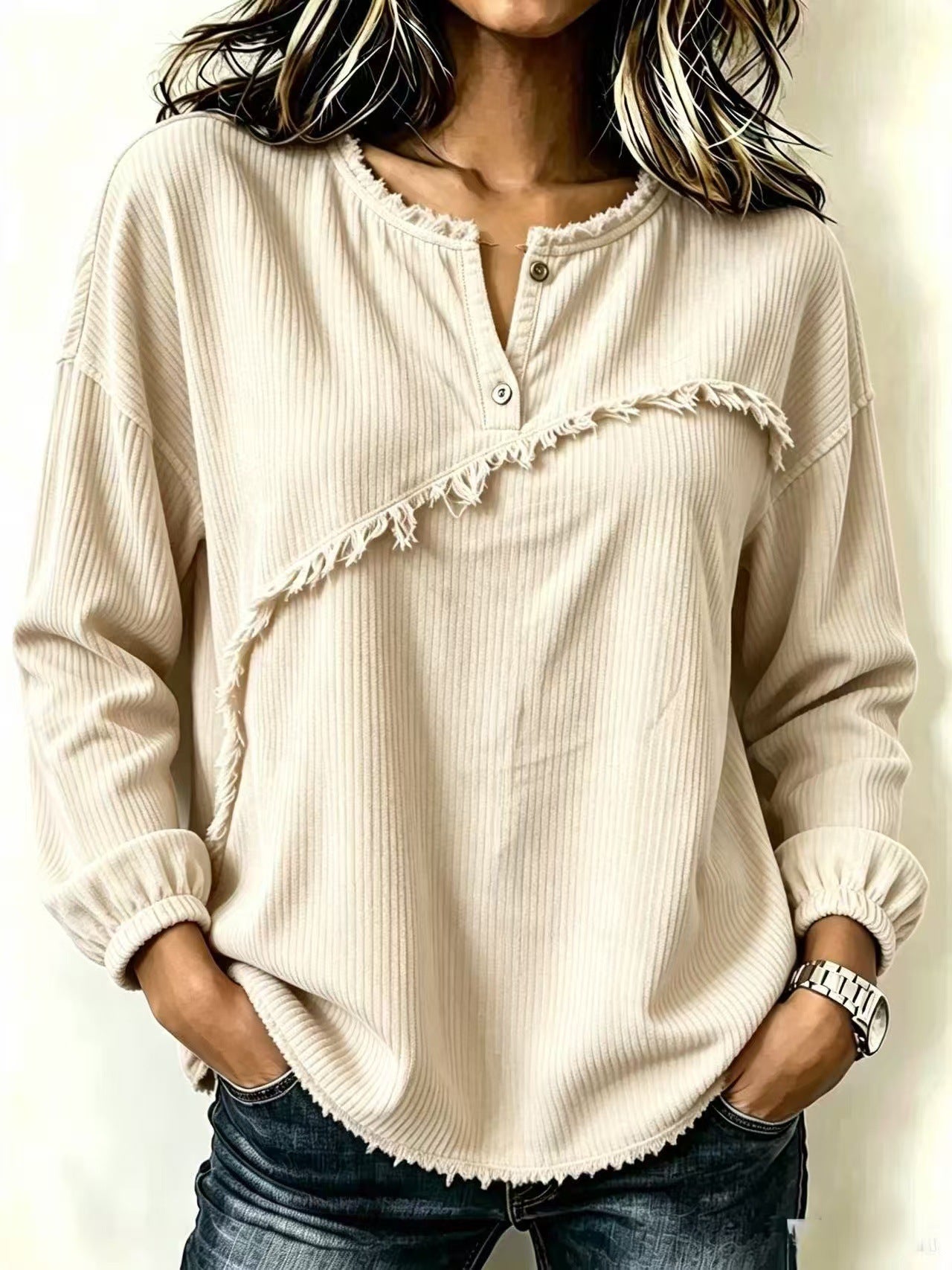 Femmes Col de Henley Corduroy Top avec Tasseaux Raw-edge