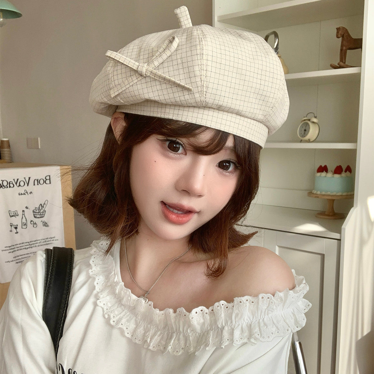 La petite chaîne femme d'été Bow Tie simple et élégant style Beret est approprié pour Outdo