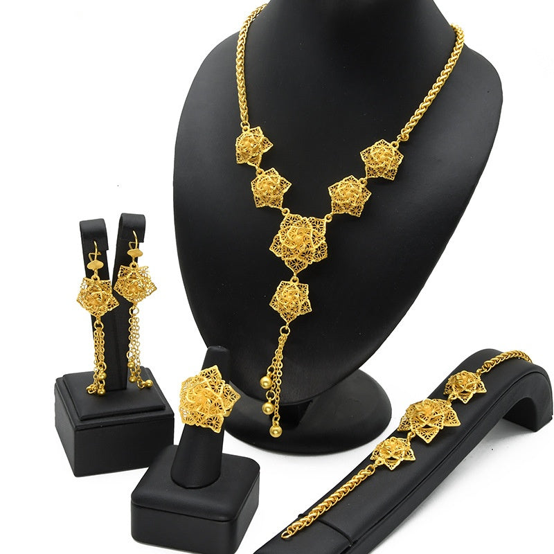 Lady's Flower Collier Boucle d'oreille Bracelet Bracelet de bijoux en or plaqué cuivre