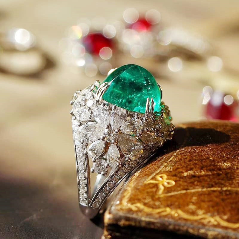 Huajie Amazon Vintage Anneau Classique Grand-mère Vert Zircon Anneau Anniversaire de mariage Celeb