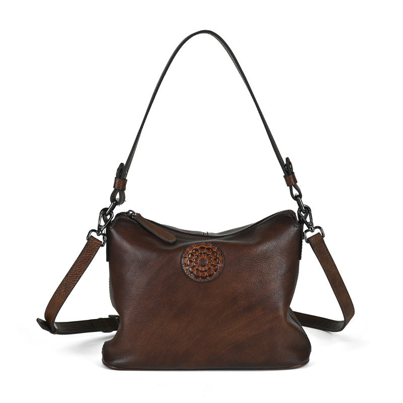 Vieilles femmes en cuir plein grain sac croisé