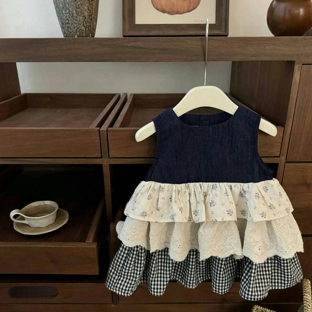 Robe de pansement de la jupe de denim sans manches