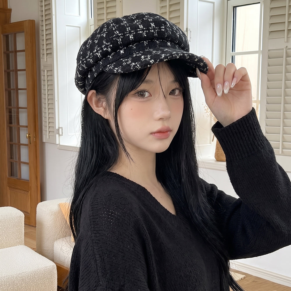 Patterned Tweed Octagonal Newsboy Cap avec un style rétro britannique