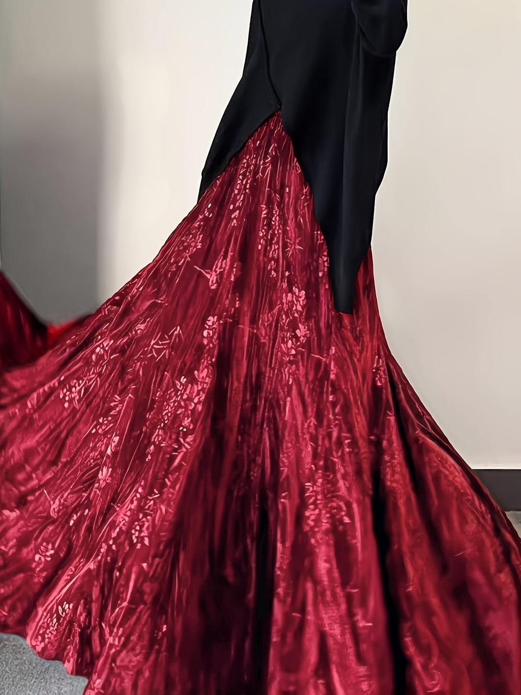 Robe de sirène émaillée vintage en couleur unie