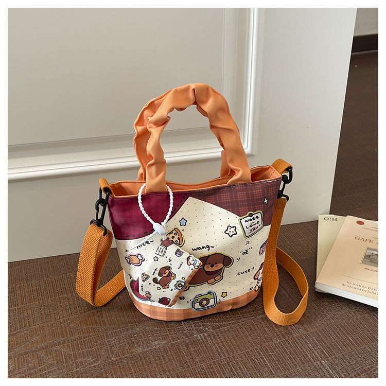 Sac en seau de dessin animé disponible dans une variété de dessins adorables