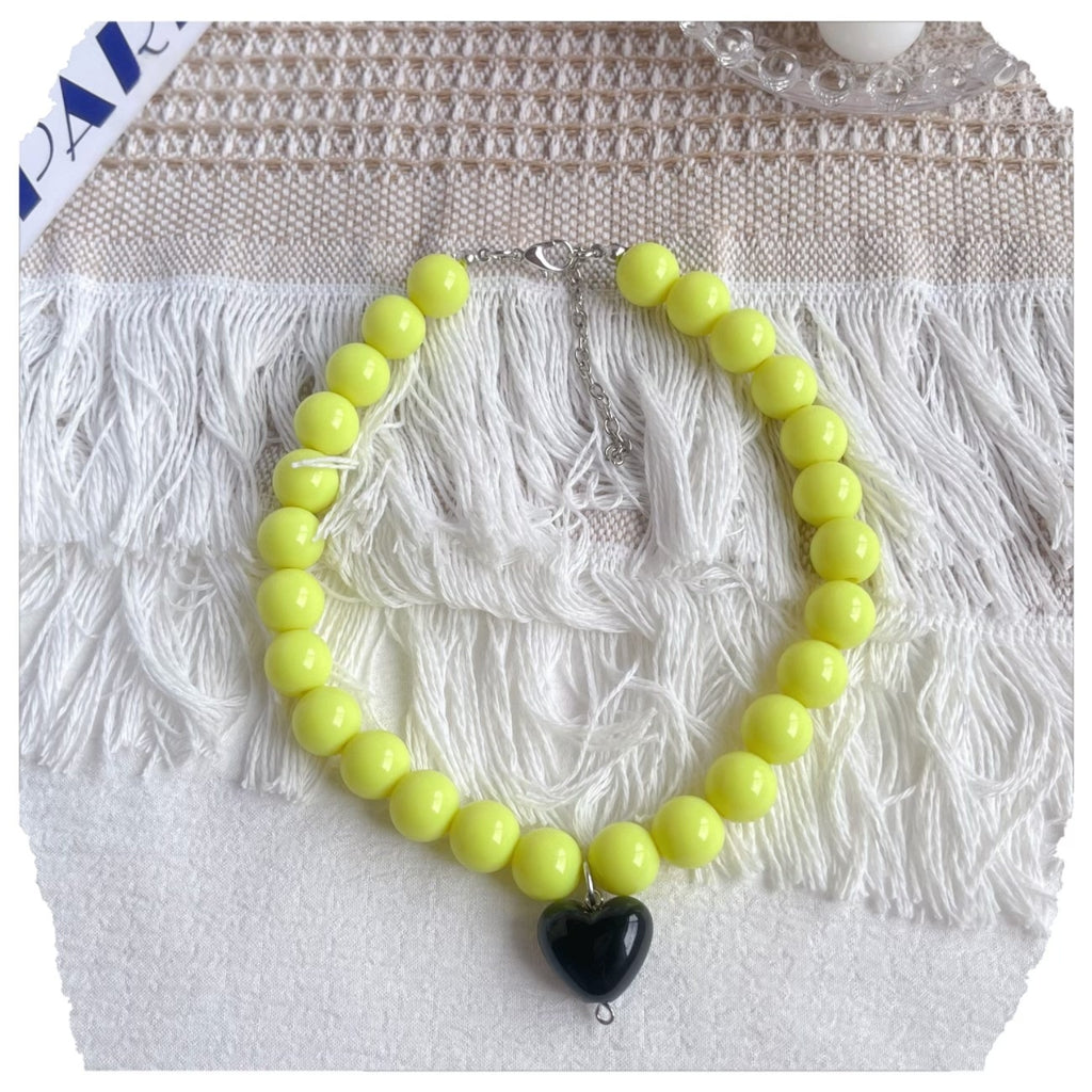 Collier avec un chat