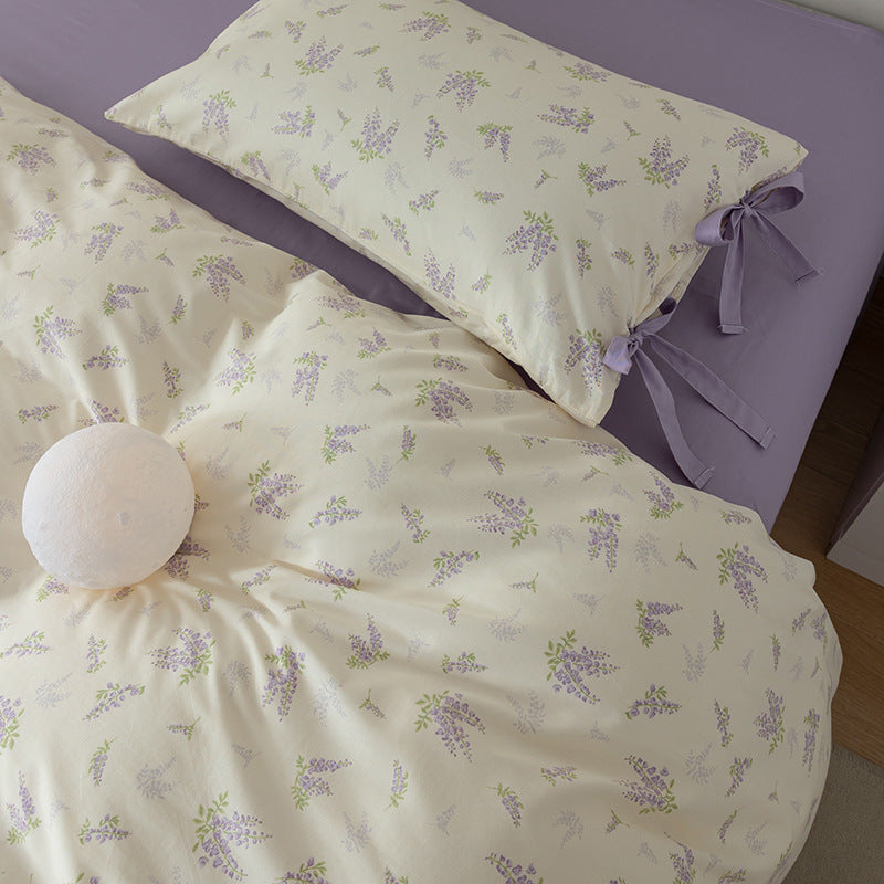 Ensemble de literie à quatre pièces en coton floral rétro nu