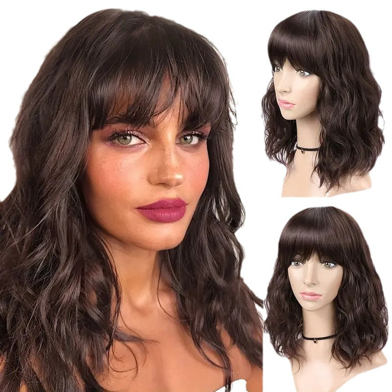 Bangs Water Ripple Longueur des épaules Perruque à cheveux bouclés courte