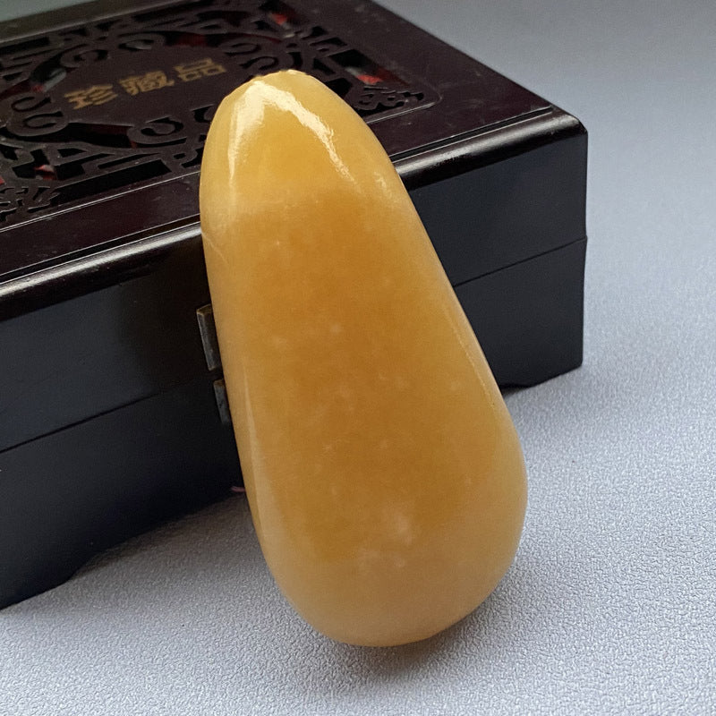 Ornement à main de Jade avec sculpture