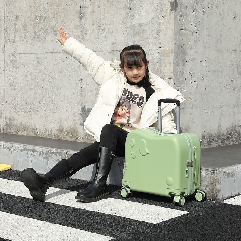 Mignons bagages en rouleaux de couleur candy pour les enfants
