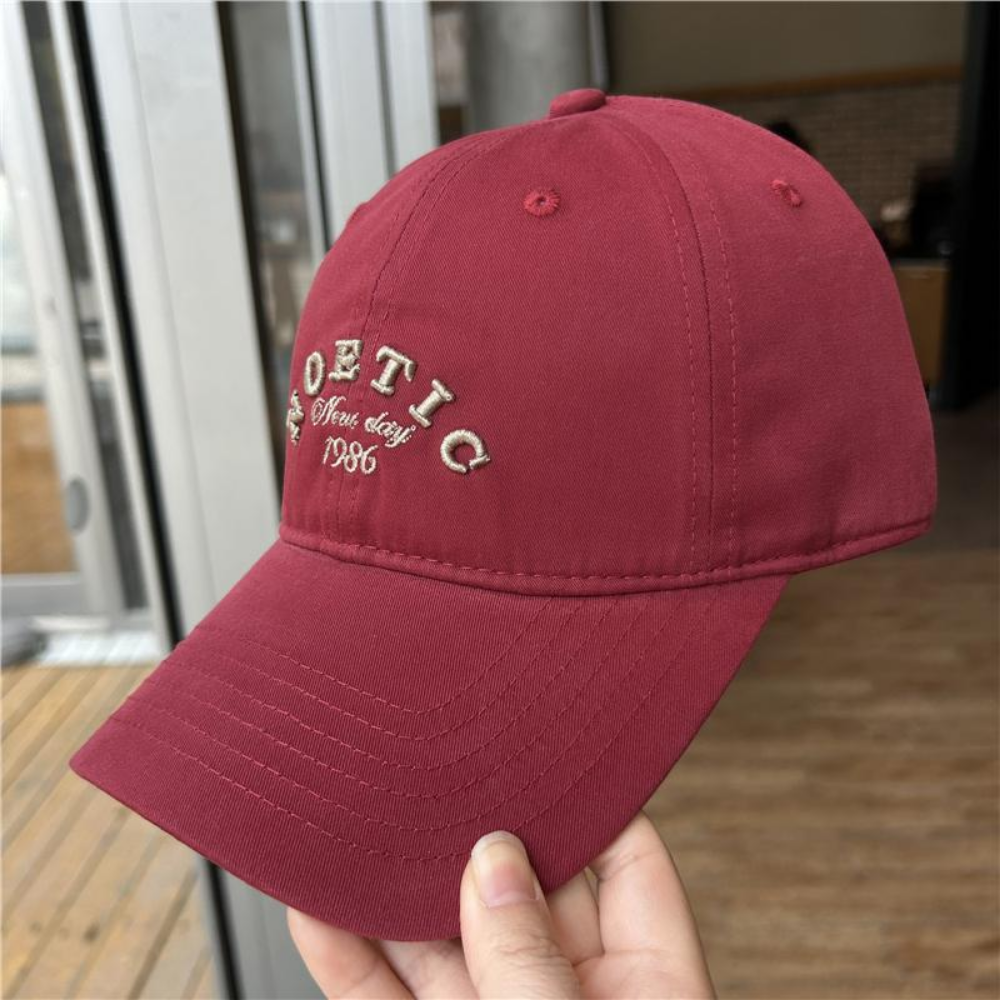 Men's and Women's Broded Lettre Style Fashionable Casquette de baseball décontractée pour usage quotidien T