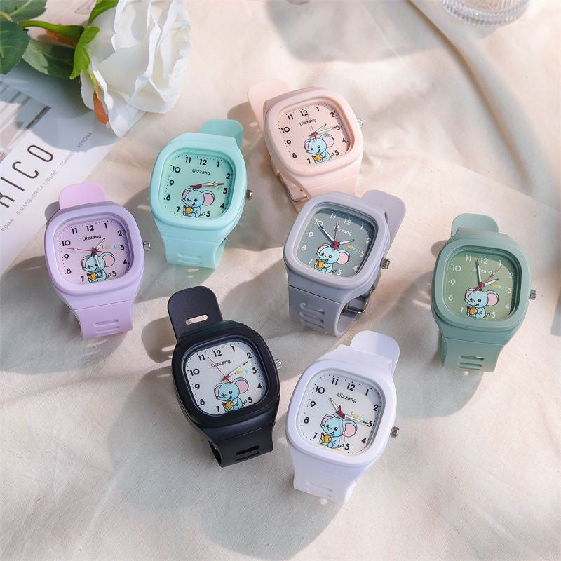 Mignon Silicone Trendy Luminous Sports Place étudiante Montre de beau look