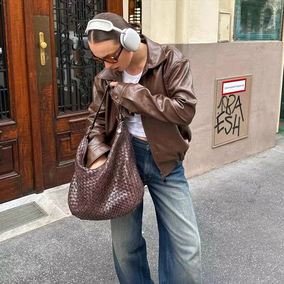 Veste de moto vintage en cuir brun pour femme