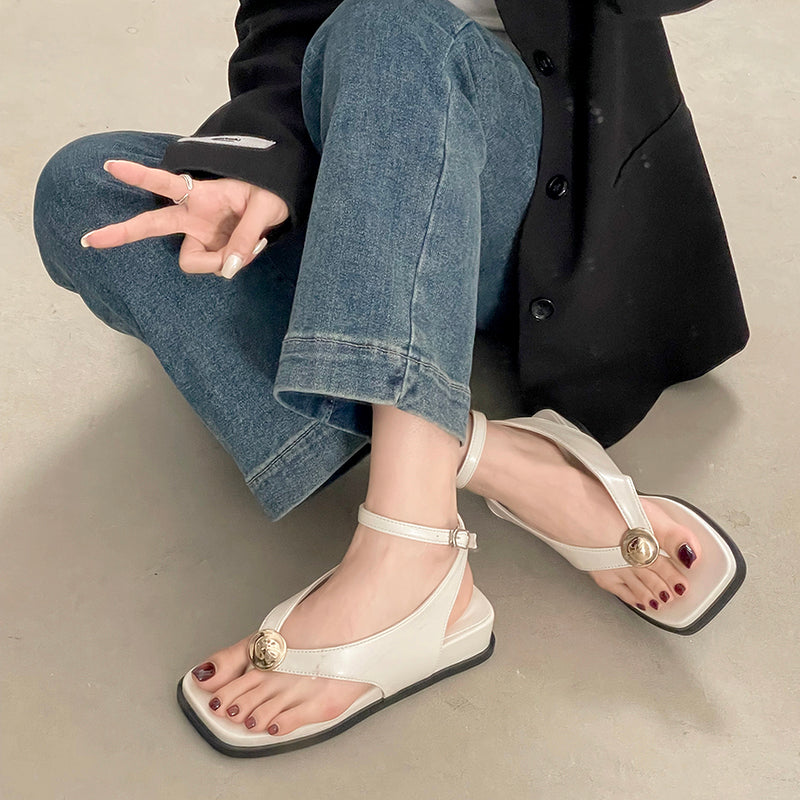 Retro Metal Buckle String Sandales romaines Femmes Été Fashion Square Toe Flap Wedge Heel Ver