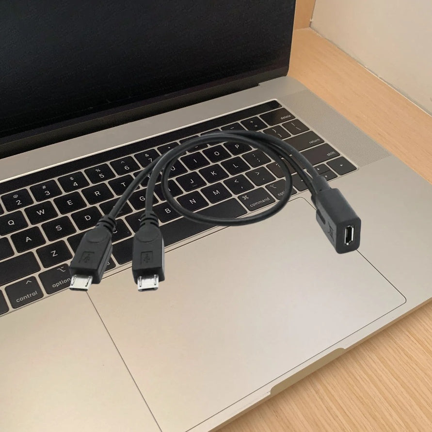 Android Micro USB Un divisé dans deux V8 Femme à deux hommes au câble