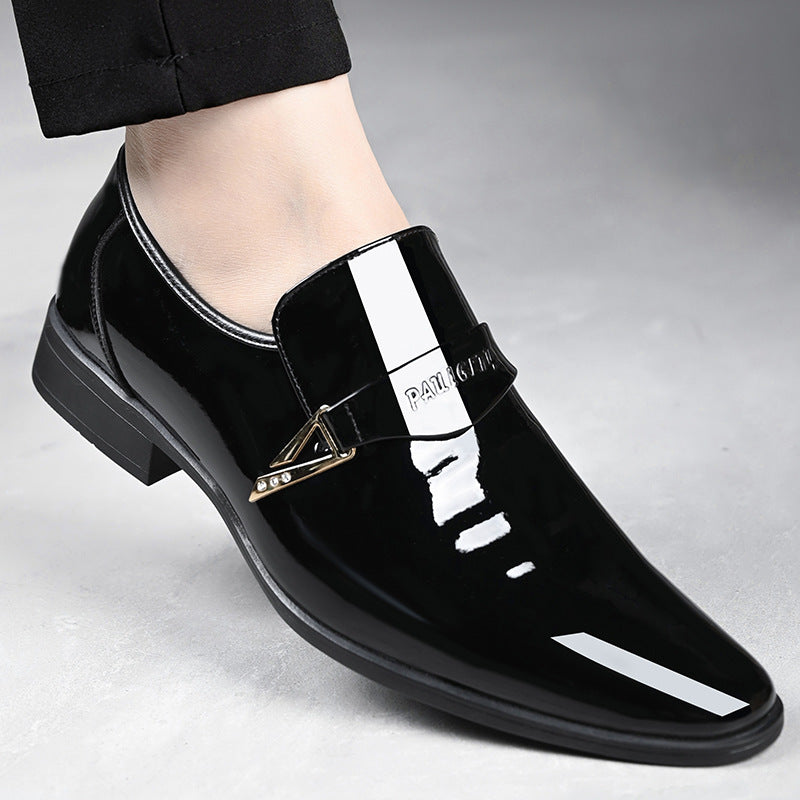 Chaussures en cuir classique casual homme pointu orteil Tout-appariement British Style Cuir