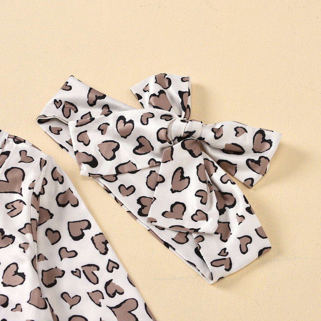 Maillot de saut bébé imprimé en forme de coeur