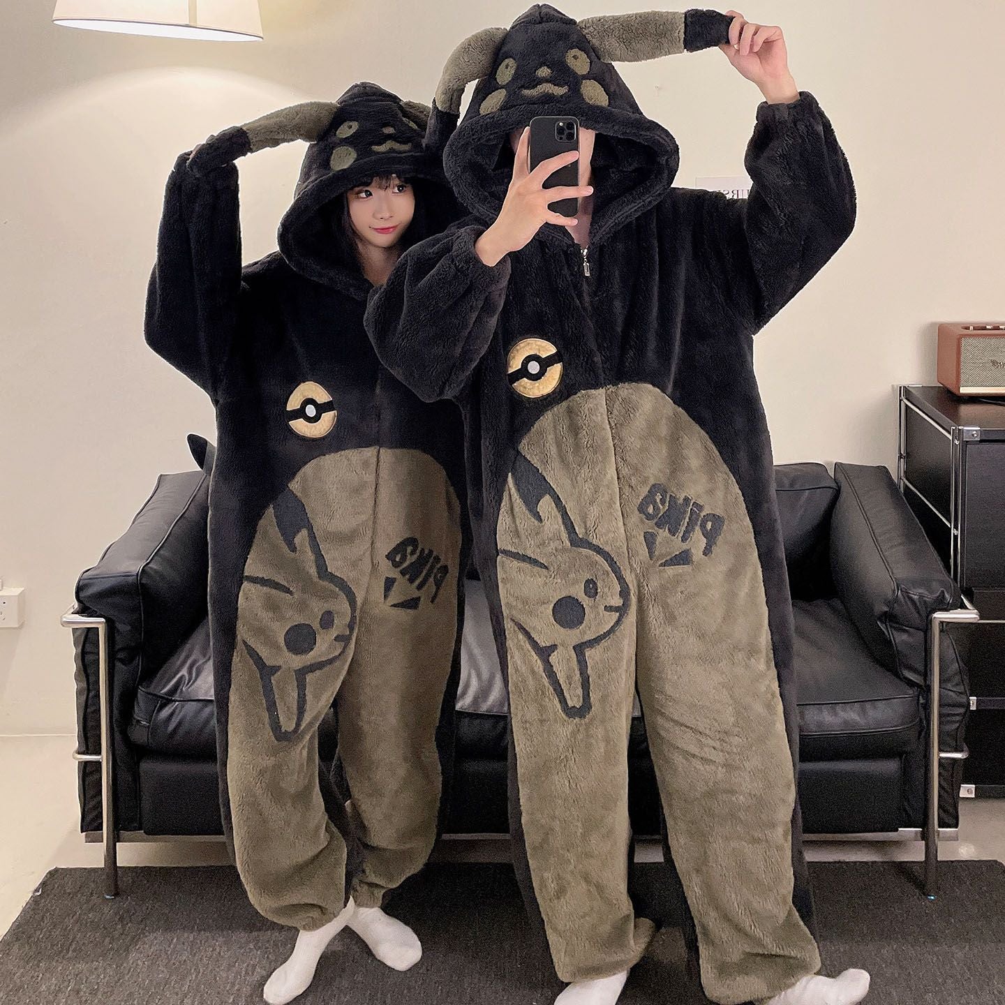 Ensemble de vêtements de salon pour jeunes de style caricature