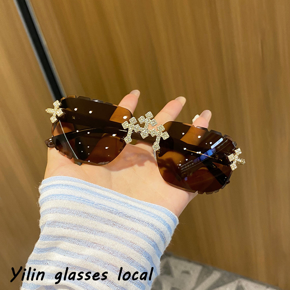 Lunettes de soleil en forme de croix sans cadre pour femmes