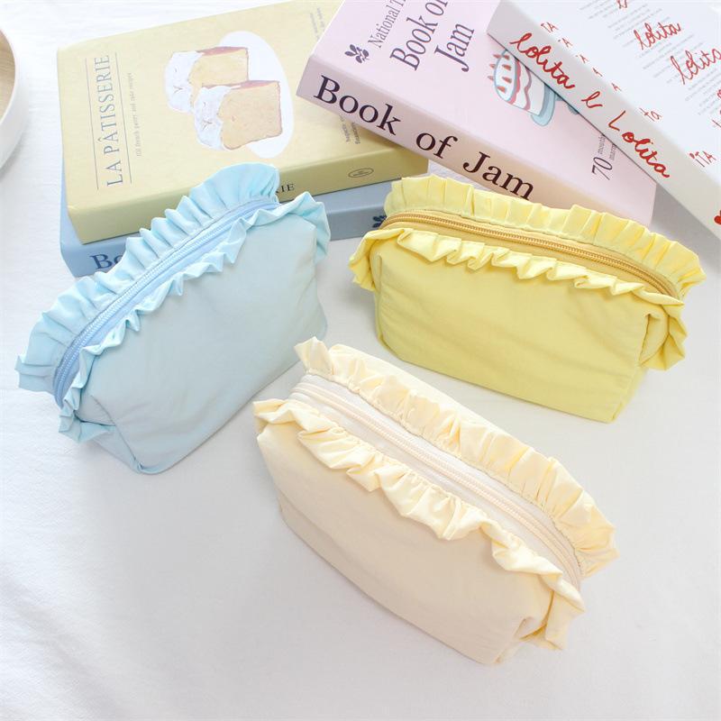 Sac de maquillage Ruffled style coréen simple en nylon imperméable