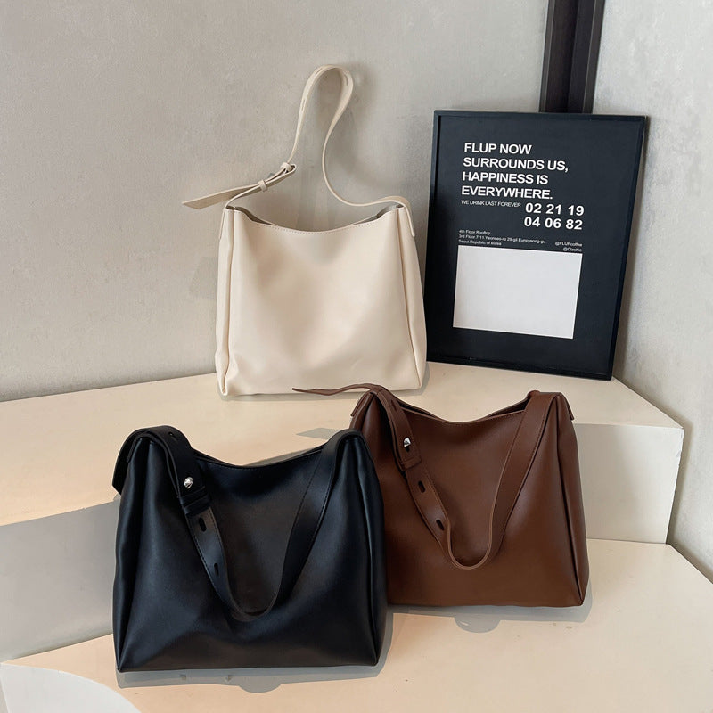 Sac à épaule en cuir souple retro-style femme