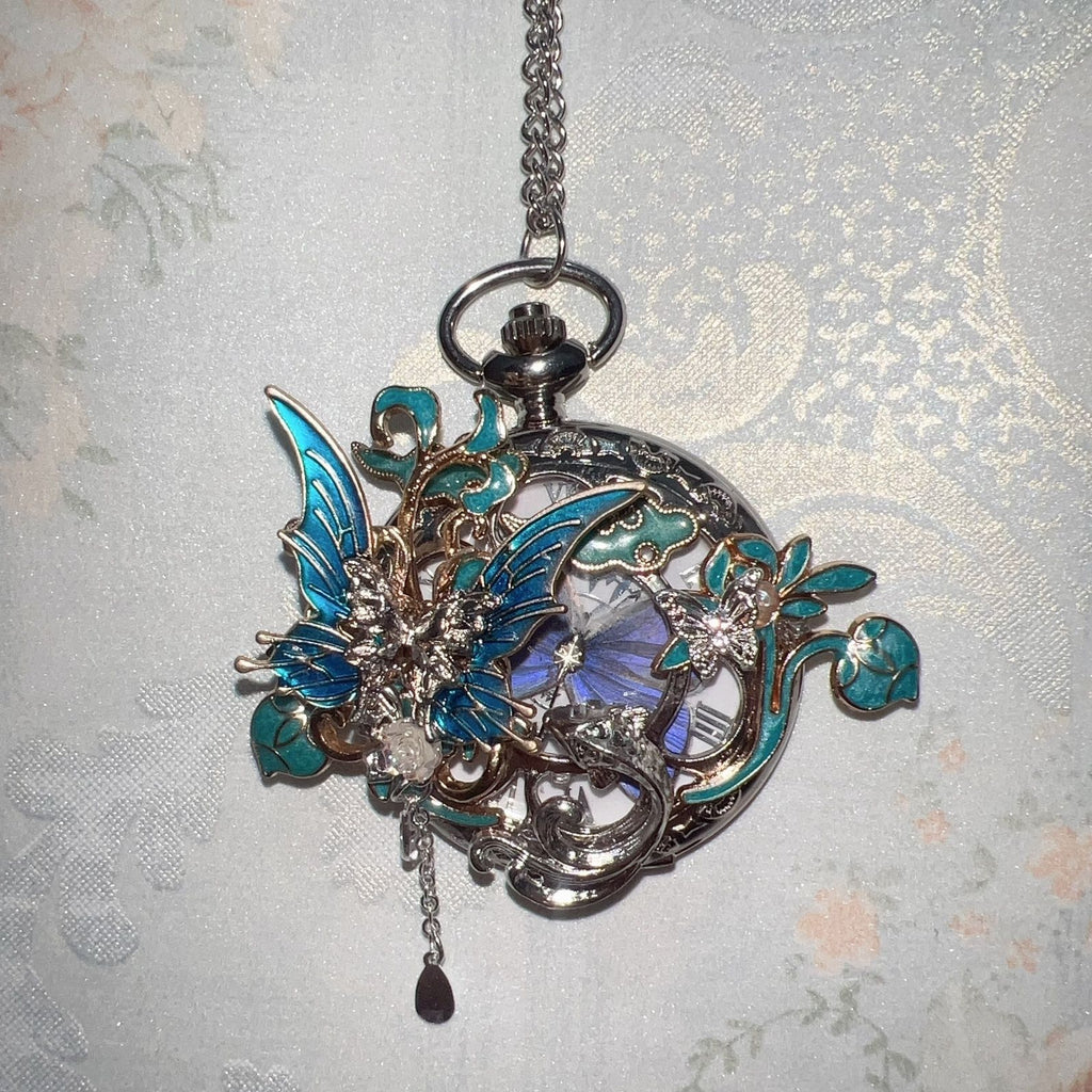 Un cadeau de papillon personnalisable pour une montre de poche en plume de style chinois
