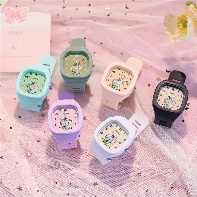 Mignon Silicone Trendy Luminous Sports Place étudiante Montre de beau look
