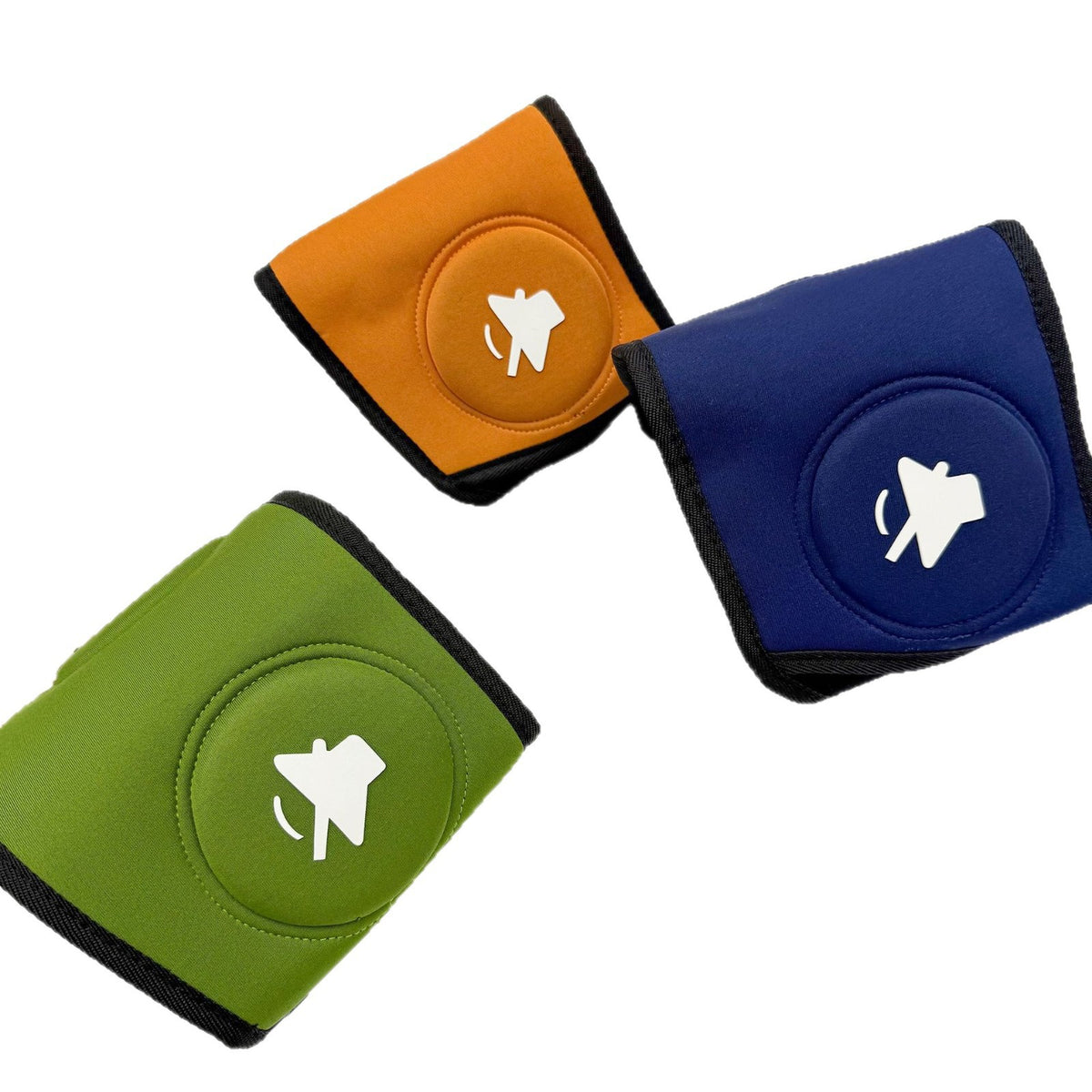 Soundproof and shock-resistant earmuffs