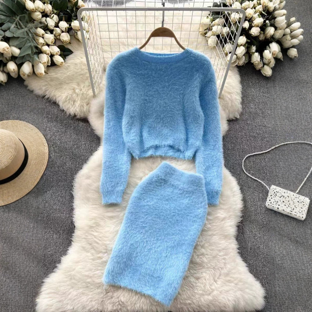 Short-Sleeve Sweater and Skirt Set