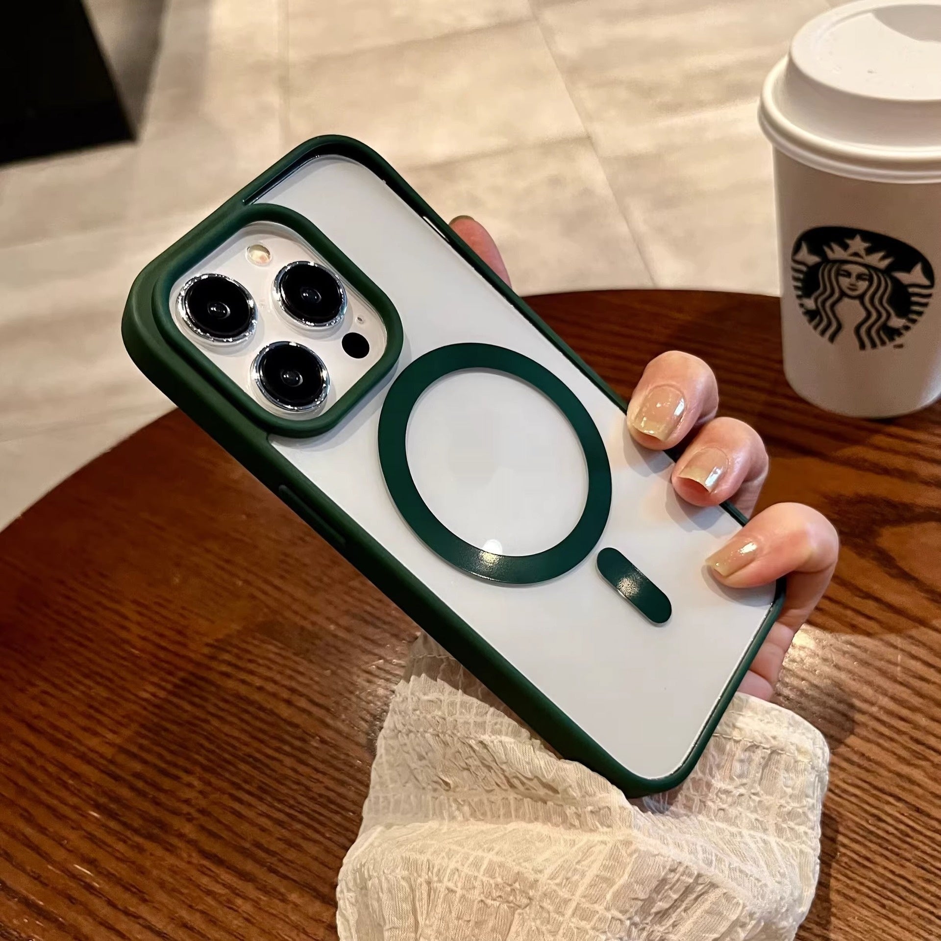Boîtier de téléphone en silicone magnétique acrylique résistant à la chute
