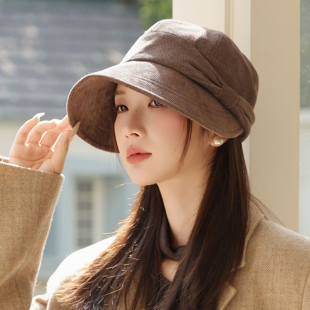 Stylish and warm Korean-style versatile hat